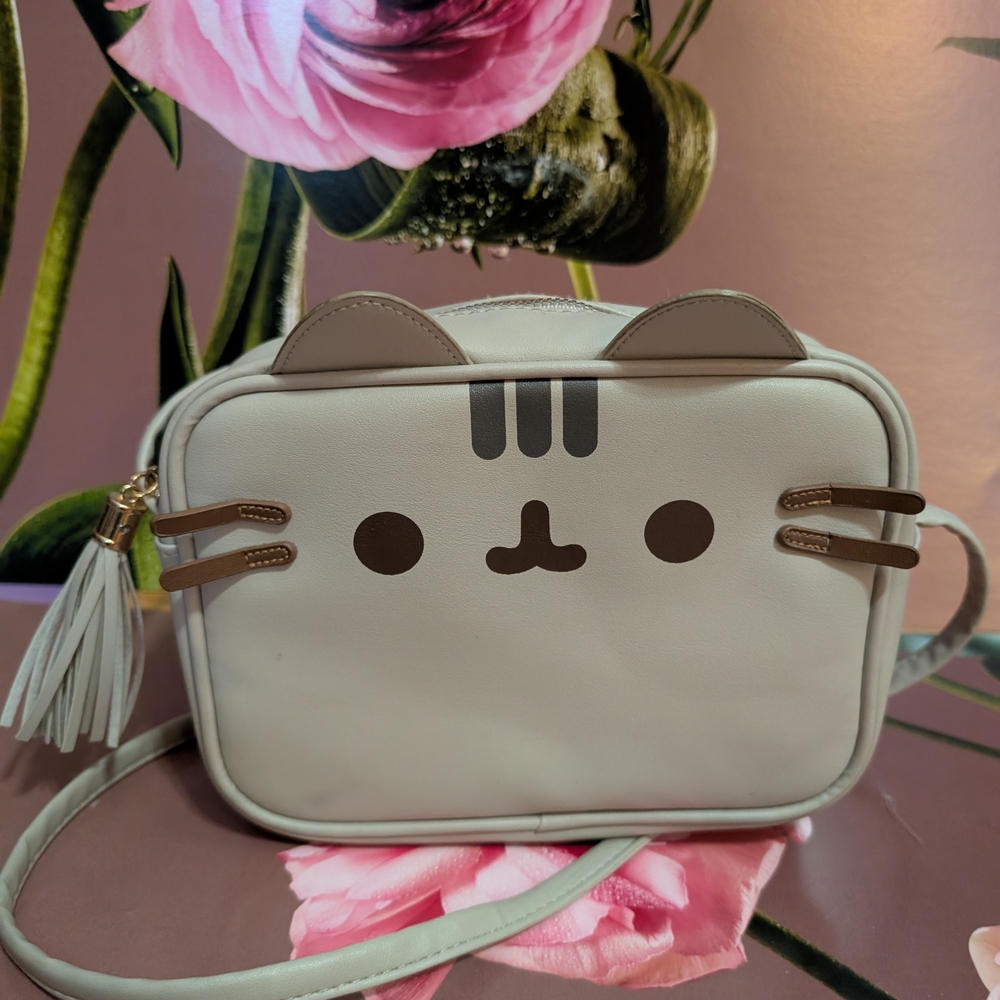 Cute Cat Face Crossbody Bag